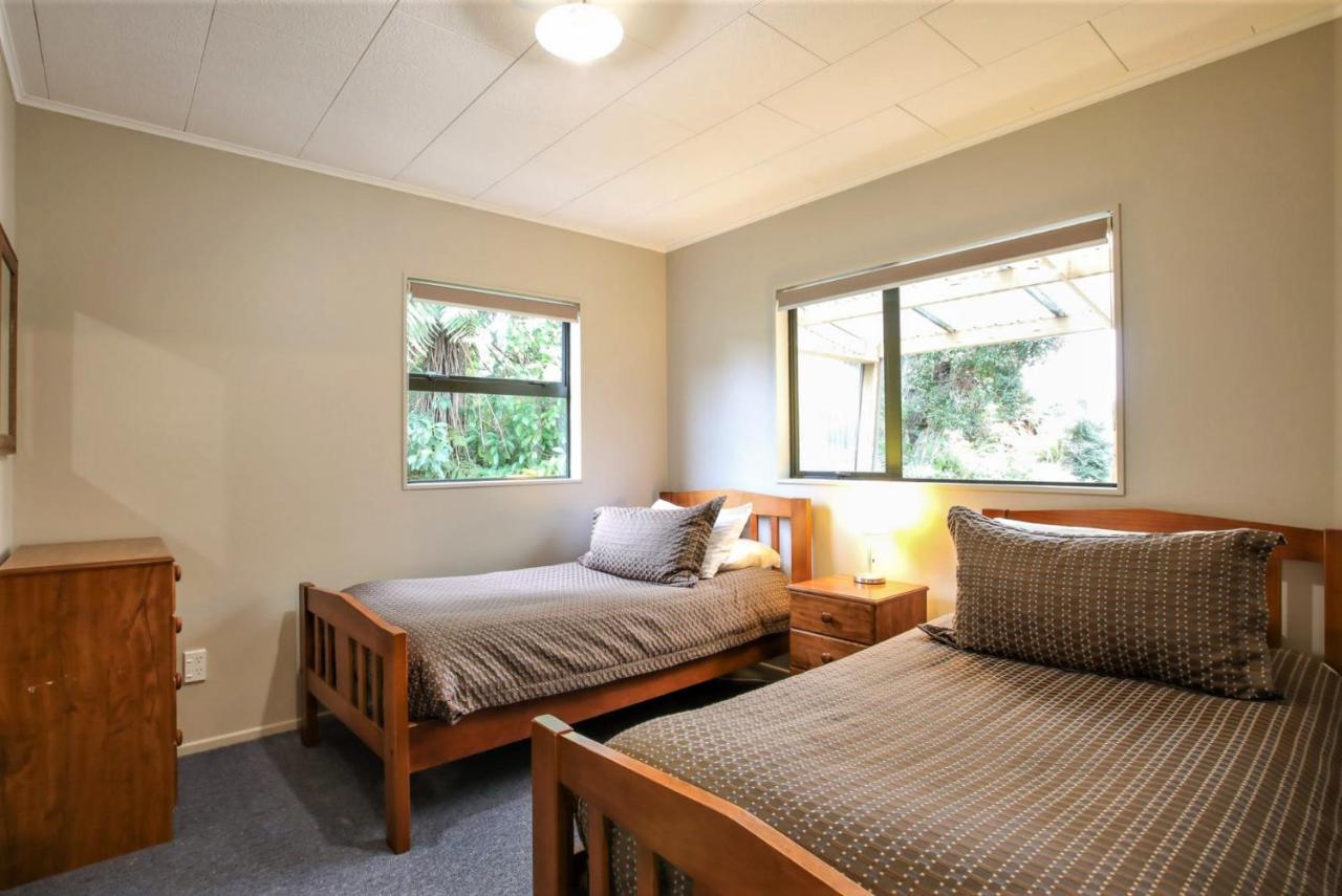Kaka Retreat Motel, Stewart Island 하프문베이 외부 사진
